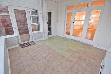 5 bedroom detached house to rent - Photo 5