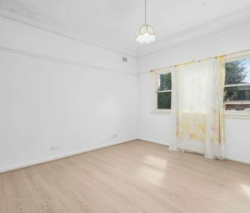 52 Passiefield Street, Liverpool NSW - Photo 5