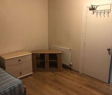 Mixed use to rent - Photo 2