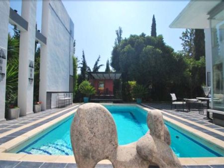 5 bedroom luxury Villa for rent in Nueva Andalucía , las Brisas, Marbella, Malaga, Andalusia - Photo 4