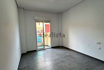 Alquiler de piso en Calle Manuel Follana