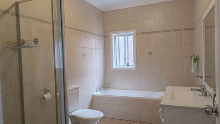 80 Abercorn Street, Bexley NSW 2207 - House For Rent | Domain - Photo 3