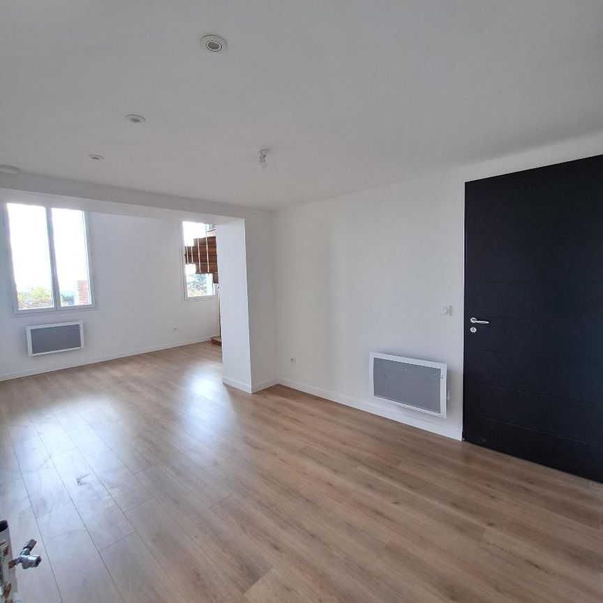 Location Appartement 3 pièces 50m² CALUIRE ET CUIRE 69300 - Photo 1