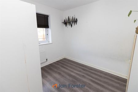 3 bedroom house to rent - Photo 3