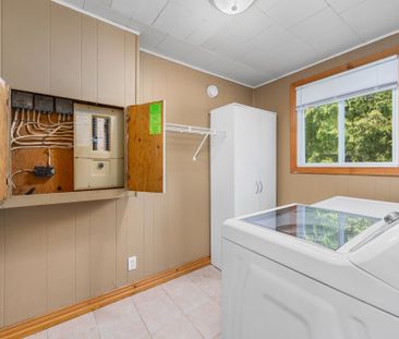 For Lease - 28 Lawrence Street, Kawartha Lakes, Ontario - Photo 1