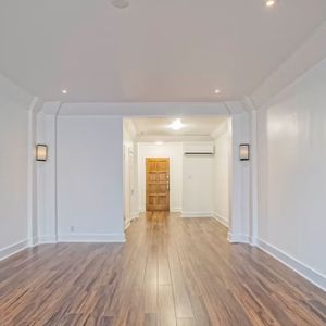 Renovated Semi-furnished 4 1/2 Apartment - Photo 3