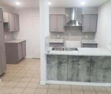 Boisbriand Grand Appartement 4 1/2 Style Condo En Face Du Faubourg ... - Photo 1