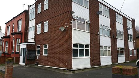 1 Bed Flat, Brook Road, M14 - Photo 2