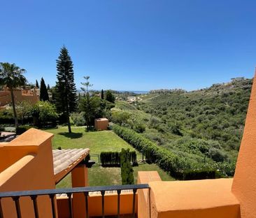 Casa adosada de alquiler en Atalaya Hill-club, 1, La Alquería - Photo 6