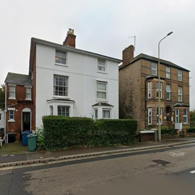 5 bedroom terraced house to rent - Photo 2