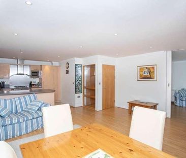 Tallow Road, Brentford, TW8 - Photo 3