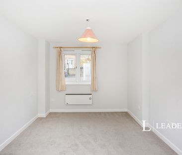 1 bedroom apartment to rent Park Mews, Park Gate, SO31 - Photo 1