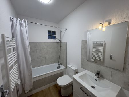 Location Appartement 1 pièce 26m² AGEN 47000 - Photo 5