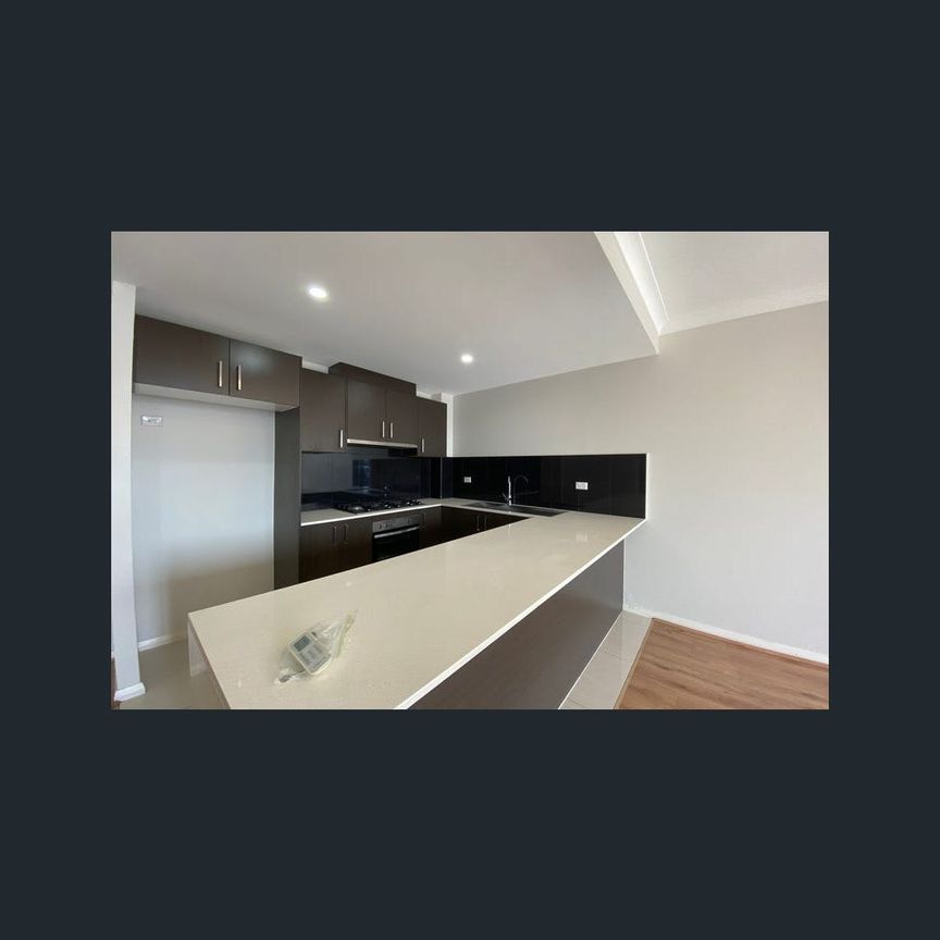 408/8B Myrtle Street, Prospect, NSW 2148 - Photo 1