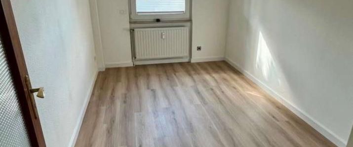 3 Zimmer Wohnung mit Balkon - Foto 1