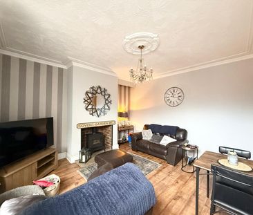 2 bedroom terraced house to rent - Photo 1