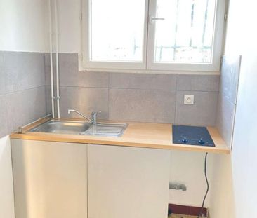 Location Appartement 1 pièce 24m² BLANQUEFORT 33290 - Photo 2