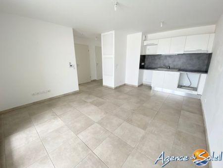 Sauvian – Location Appartement – 40.73 m² – 535€ CC / mois - Photo 2