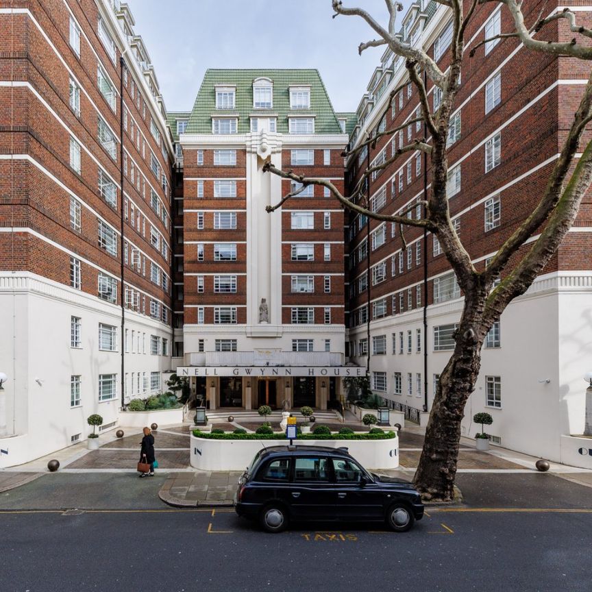 Sloane Avenue, SW3, London - Photo 1