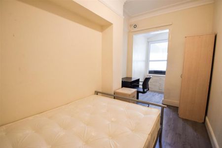 5 bedroom house to rent - Photo 4