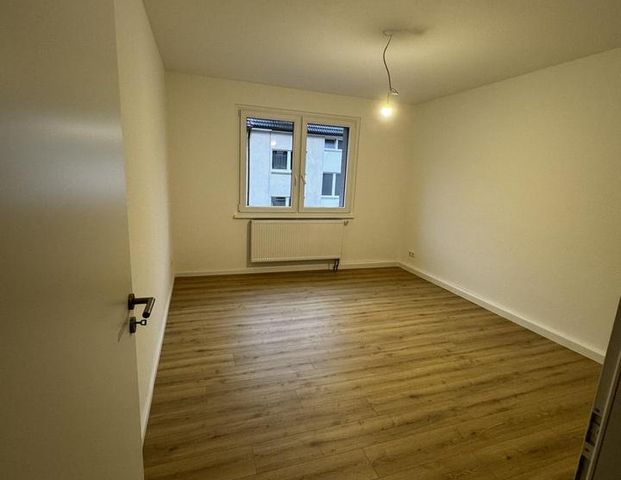 Erstbezug nach Sanierung: Moderne 43 m² Wohnung in Holsterhausen - Photo 1