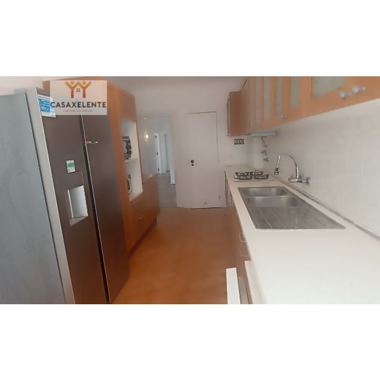 3 room luxury Apartment for rent in Cascais e Estoril, Portugal - Photo 1