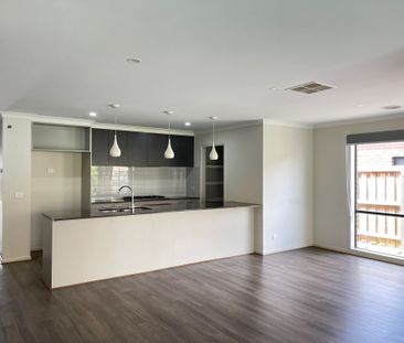 A Sanctuary of Style in Manor Lakes! - Photo 6