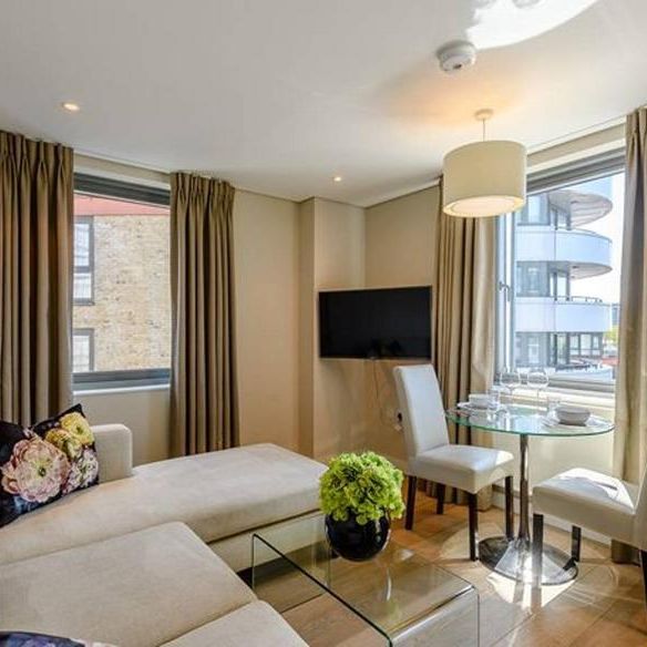 1 bedroom flat to rent - Photo 1