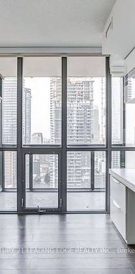 Bloor St E/Ted Rogers Way Stunning 1Bdrm +Den Open Concept Den, Kitch - Photo 1