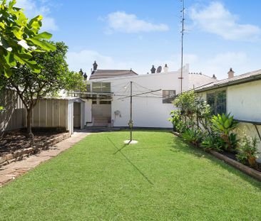 Character Filled, Tastefully Updated, Centrally Positioned, Stylish... - Photo 5