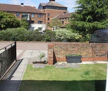 27 Clementhorpe - Photo 4