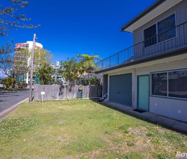 Home For Rent - Photo 3
