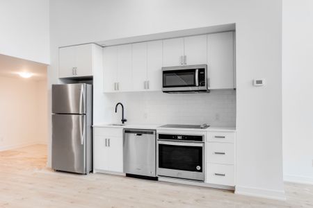 For Lease - 2799 Kingston Road Unit# TH105, Toronto, Ontario - Photo 4