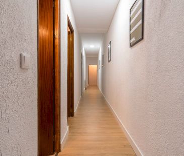 Charming exterior room at Plaza de la Marina Española - Photo 1