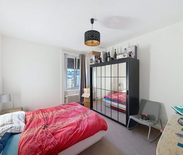 Bel appartement de 2 pièces en plein centre-ville - Photo 3