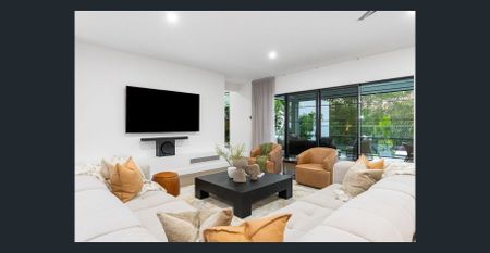 A Home That Inspires.. Luxury Family Living at Its Finest! - Photo 2