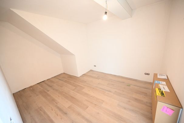 Volledig GERENOVEERD appartement met terras - Foto 1