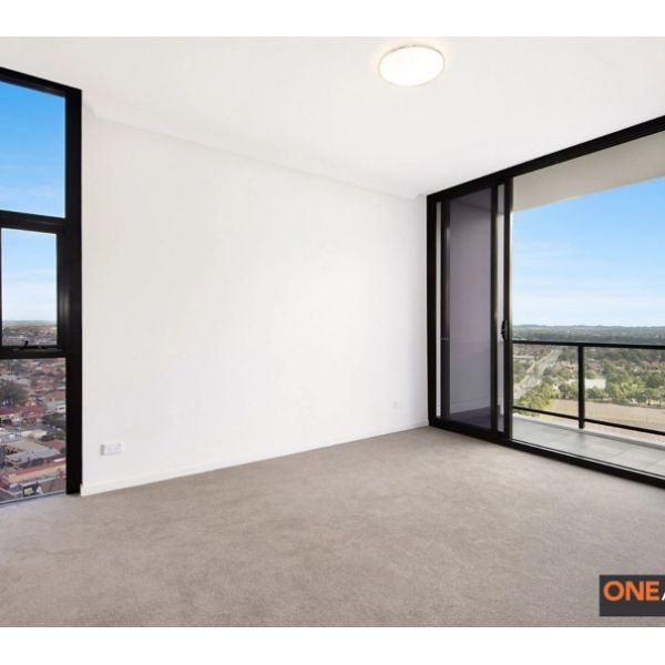 1202/420 Macquarie Street - Photo 1