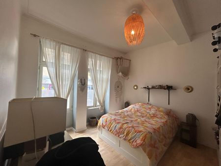 Appartement - 2 pièces - 75 m² - Laval - Photo 3