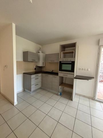 Location Appartement 3 pièces 61m² TOURS 37000 - Photo 4