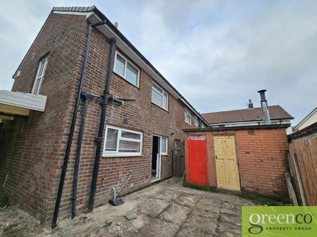 Carrfield Avenue, Little Hulton, Salford, M38 - Photo 3