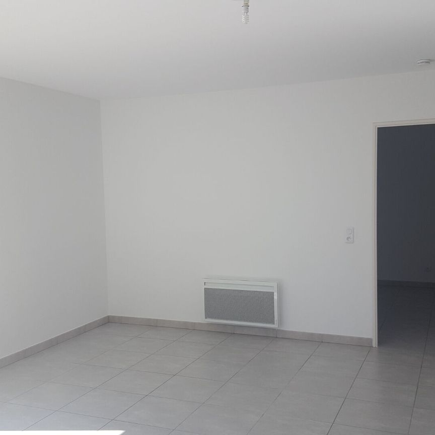 Location Appartement 3 pièces 61m² - Photo 1