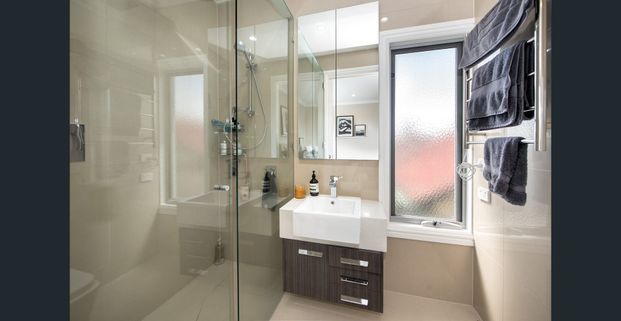 Convenient Camberwell Location - Photo 1