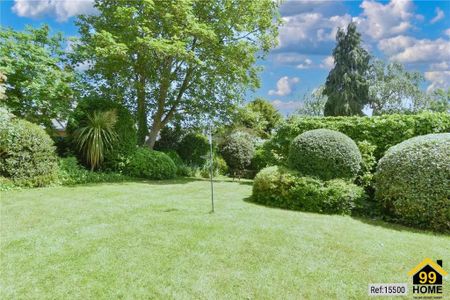 3 bedroom flat to rent - Photo 2