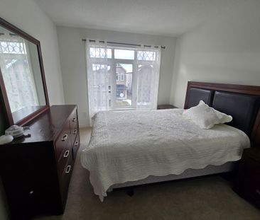 For Lease - 534 Rioja Street, Kanata, Ontario - Photo 6