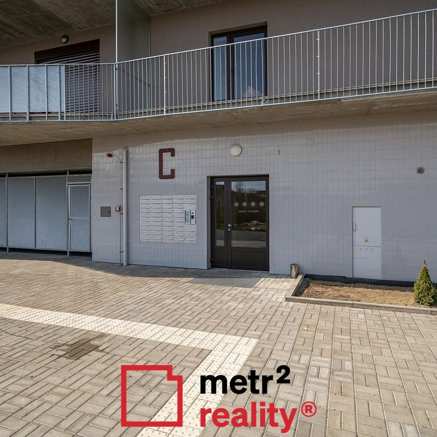 Pronájem bytu 1+kk 41 m² - Photo 1