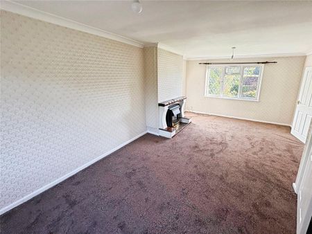 2 bedroom semi-detached house to rent - Photo 2