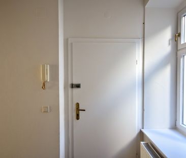 Möbliert: Helle 1,5-Zimmer Wohnung nahe Elterleinplatz - Photo 2