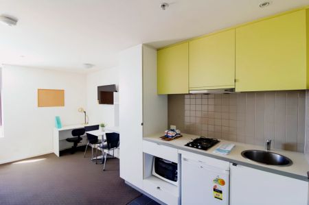 Large Studio - Photo 5