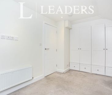 2 bedroom apartment to rent Theodore Road, Hither Green, SE13 - Photo 5